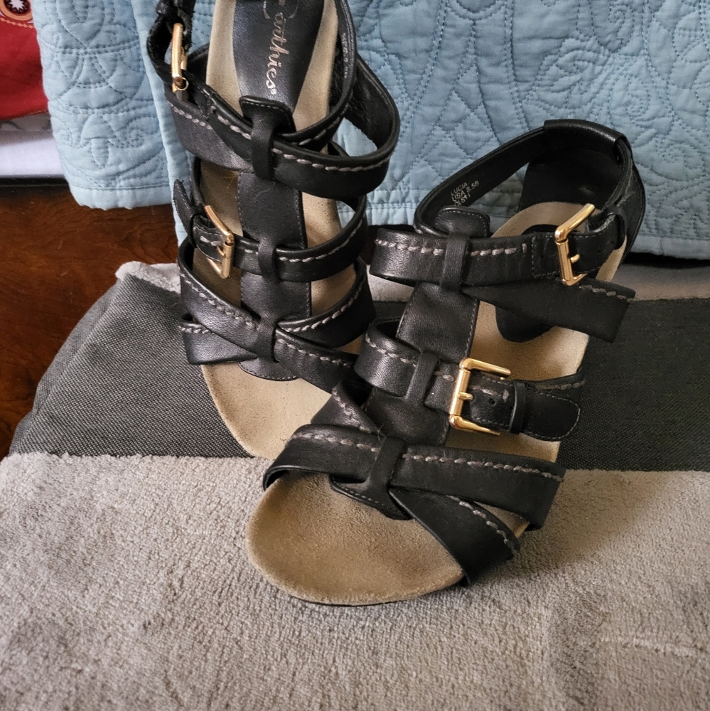 Strappy high wedge sandals